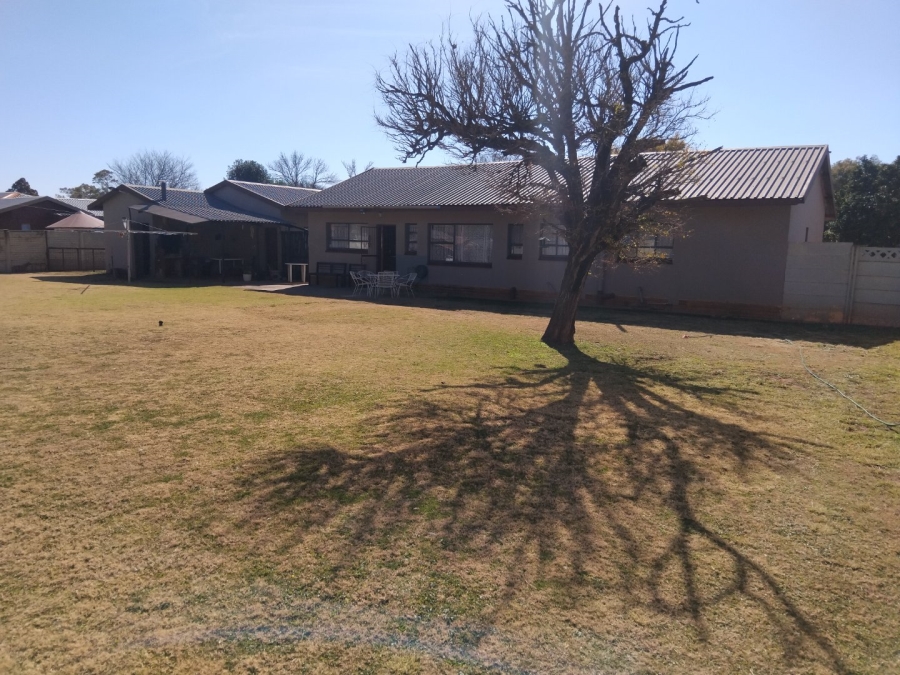 3 Bedroom Property for Sale in Meiringspark Ext 2 North West